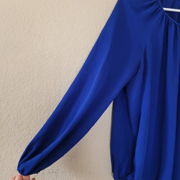 Diane Von Furstenberg Womens Blouse 100% Silk Blue Elegant Size M Medium - Picture 5 of 8